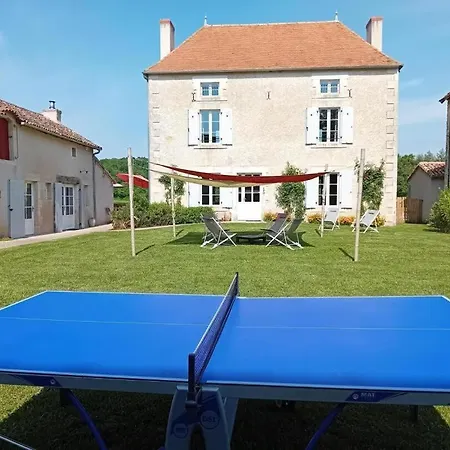 Le à La Fois De Saint-maixent Le Petit Casa vacanze